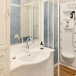 Enes Terrazza Con Vista E Relax In Centro Citta * 的里雅斯特