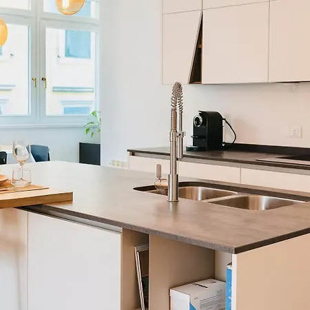 Enes Terrazza Con Vista E Relax In Centro Citta Trieste