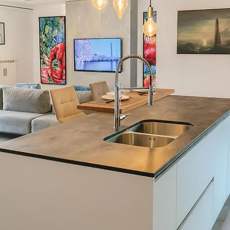 Appartement Enes Terrazza Con Vista E Relax In Centro