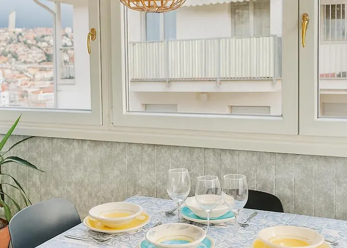 Enes Terrazza Con Vista E Relax In Centro Citta Triest