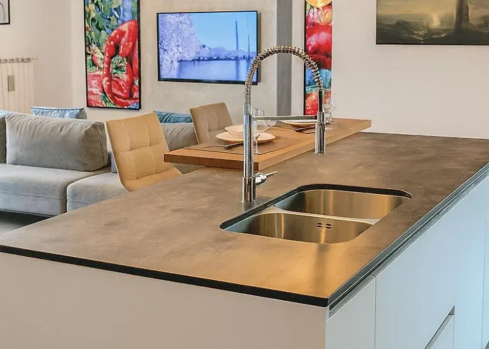 Apartment Enes Terrazza Con Vista E Relax In Centro Citta